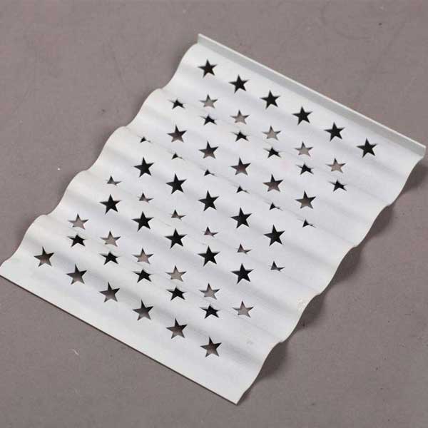 1588732693452177.jpg 氟碳沖孔鋁單板32.jpg